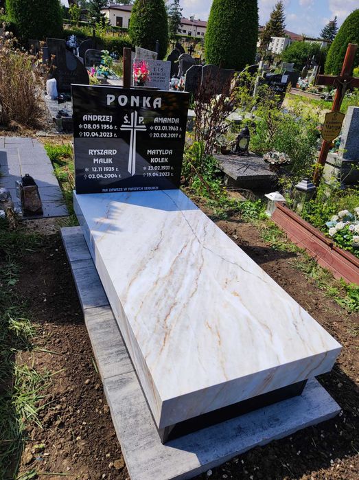 Nagrobek kompozytowy FAT 3050zł