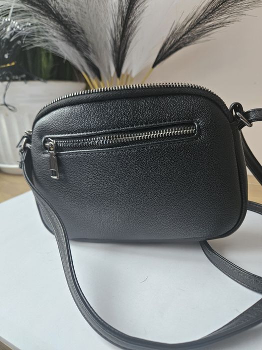 Mała czarna torebka