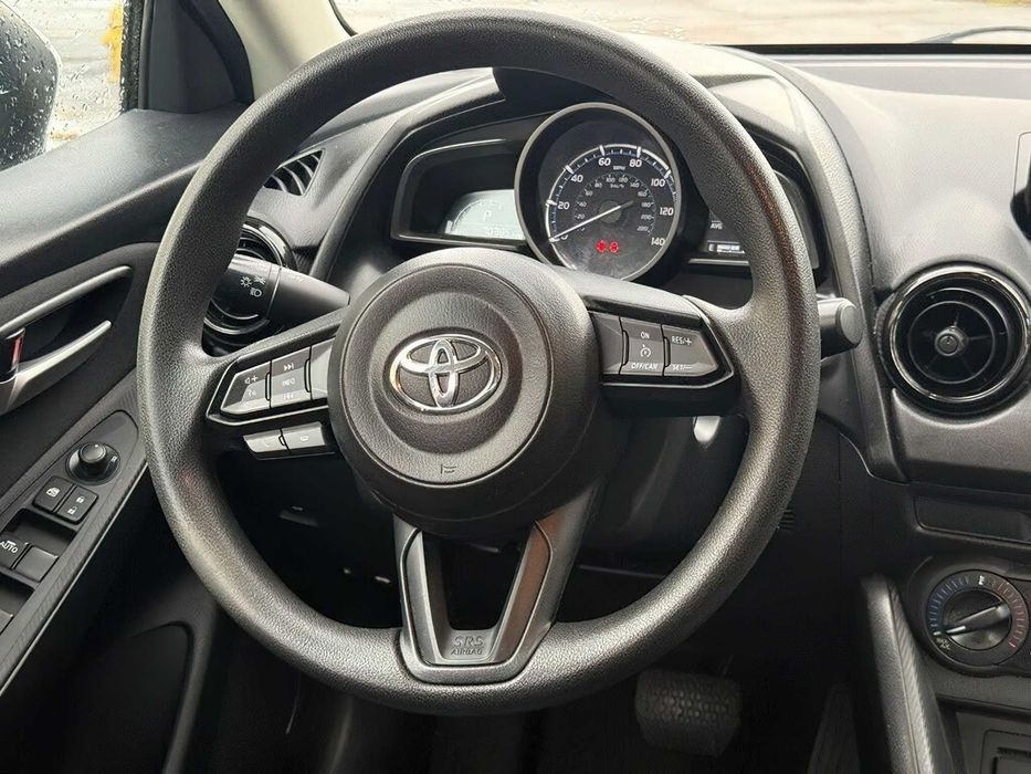 Toyota Yaris L      2019