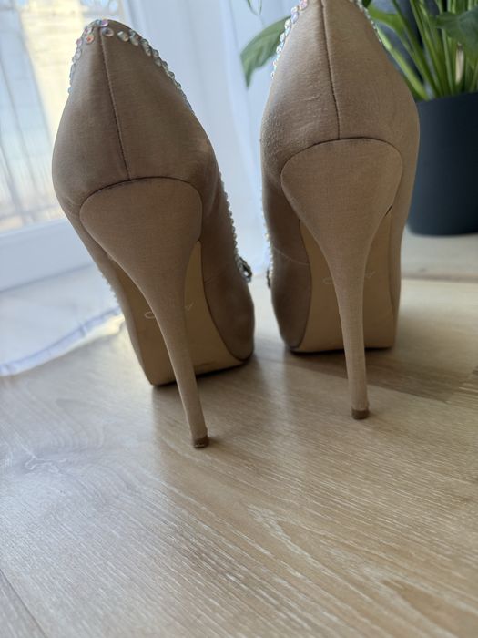 Szpileczki ALDO z cyrkoniami