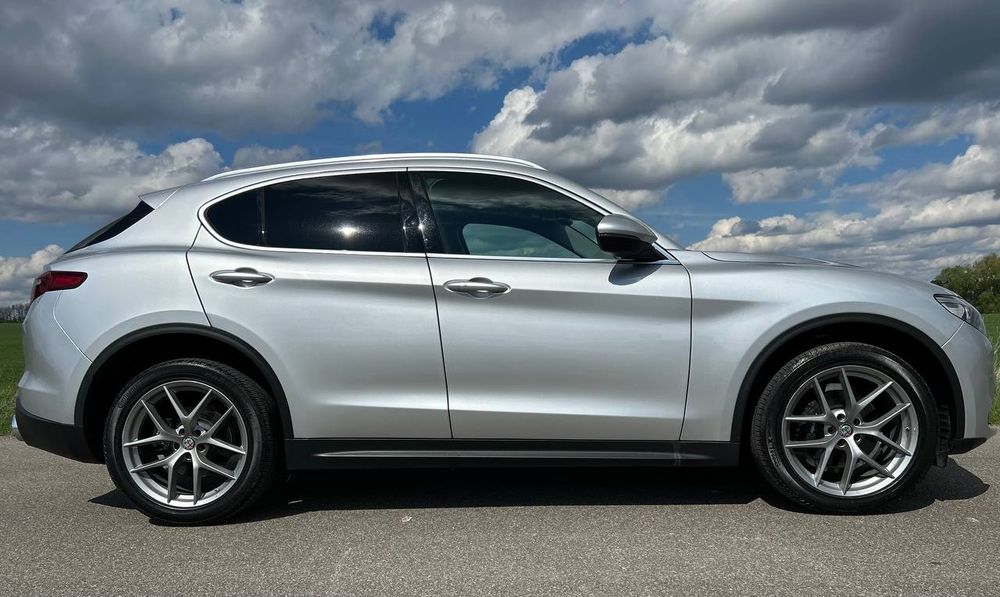Alfa romeo stelvio