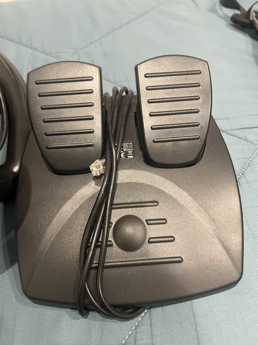 volante de corrida universal Subsonic SA5426 Superdrive com pedais