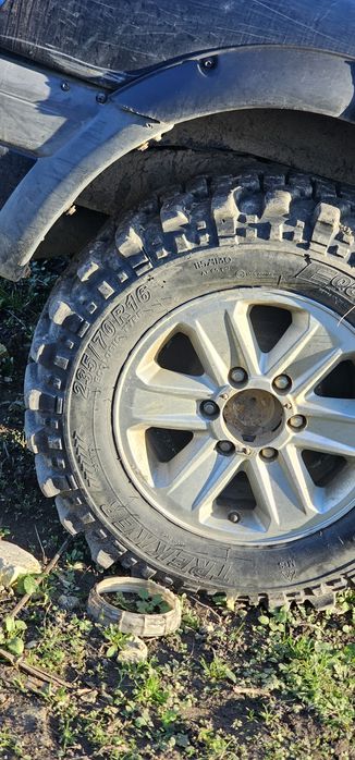 Frontera B 2000 rok Całą na części 2.2 dti