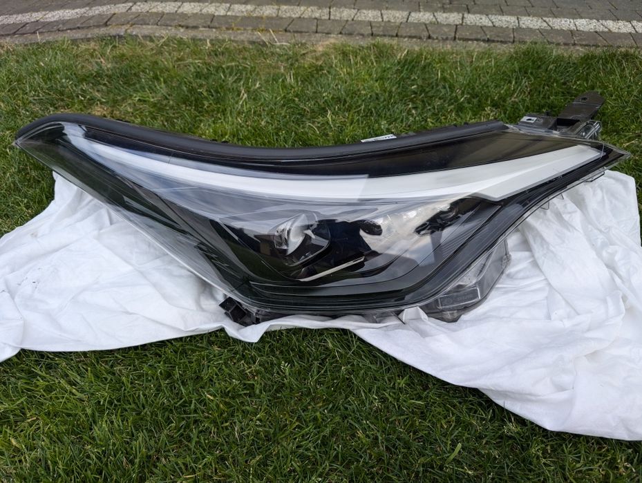 Reflektor, lampa Toyota Chr, led przód, lampa full led lift orygin