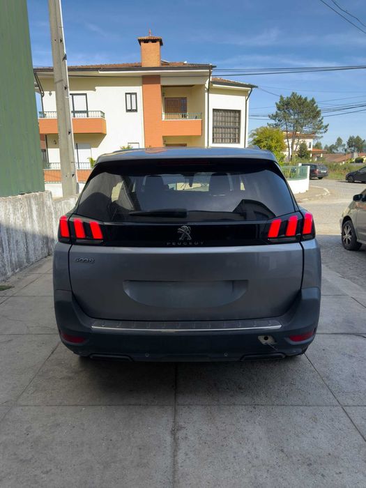 Viatura para Peças Peugeot  5008 ano 2020 1.5 HDi Allure