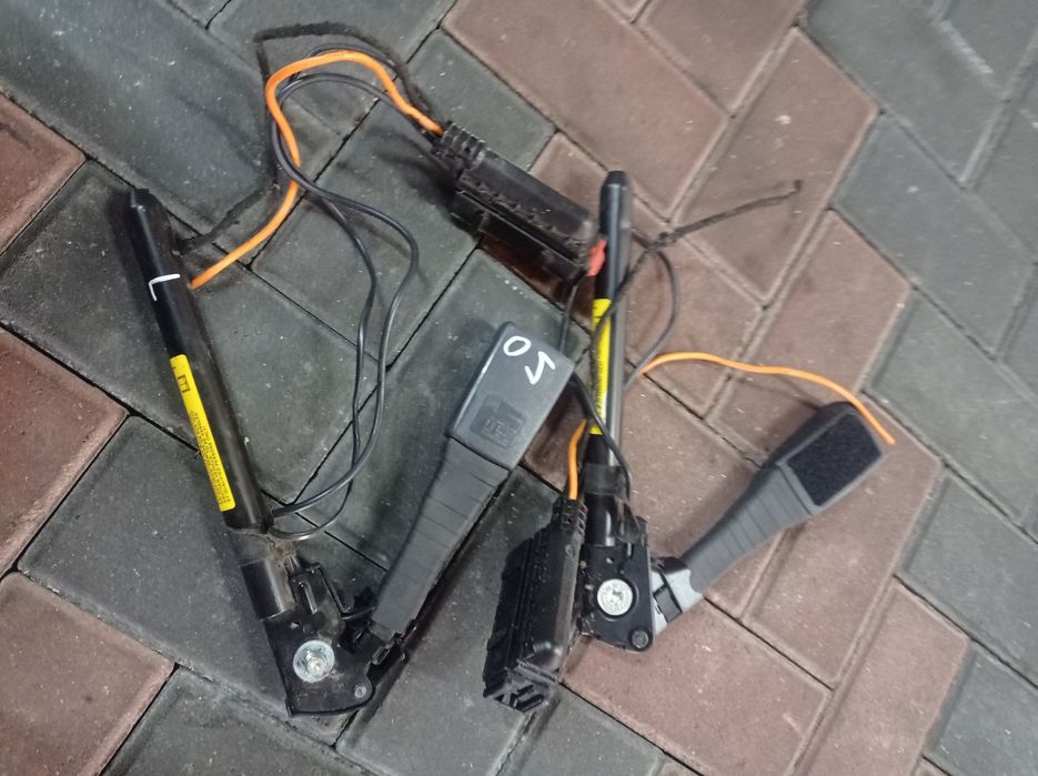 Подушка сідушки піропатрони замків безпеки Опель Аstra H  Opel Zafira