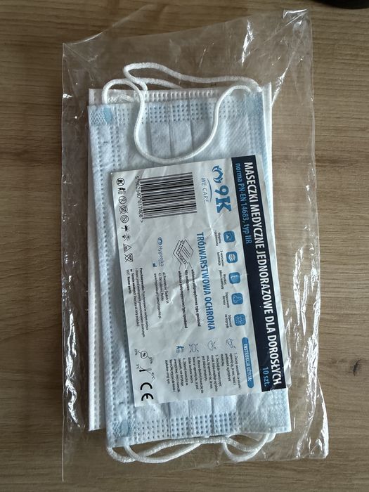 Maseczki nowe 4 szt.
