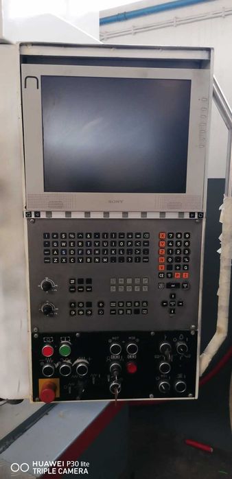 Máquina CNC MAS MCV 1000