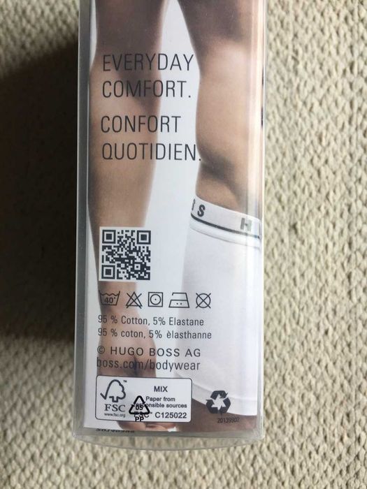 HUGO BOSS -- Pack com 3 boxers --- Tamanho  M --- NOVO na caixa