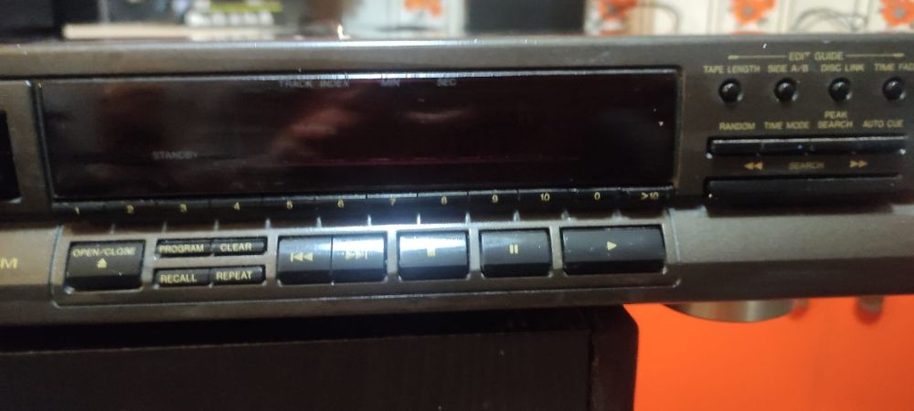 Odtwarzacz CD Technics SL- PG360A