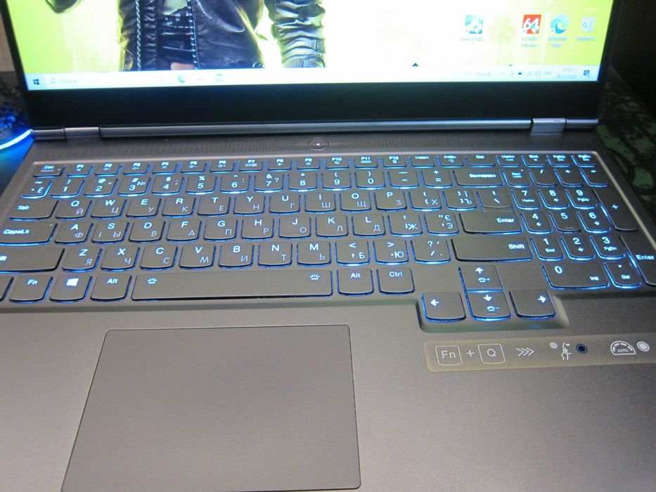 Legion 7. Ram 32 gb/Nvidia RTX 2080 8gb/SSD 1000GB.15.6"FHD 240hz/ i7