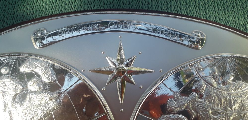 Композиция, Карта мира, серебро.