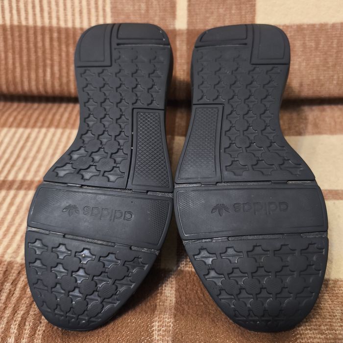 Чоловічі кросівки adidas
