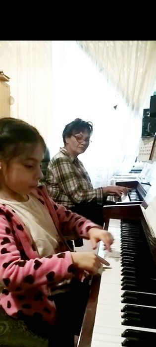 Репетитор по фортепиано