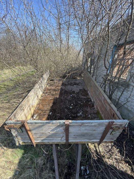 Причеп одно осний