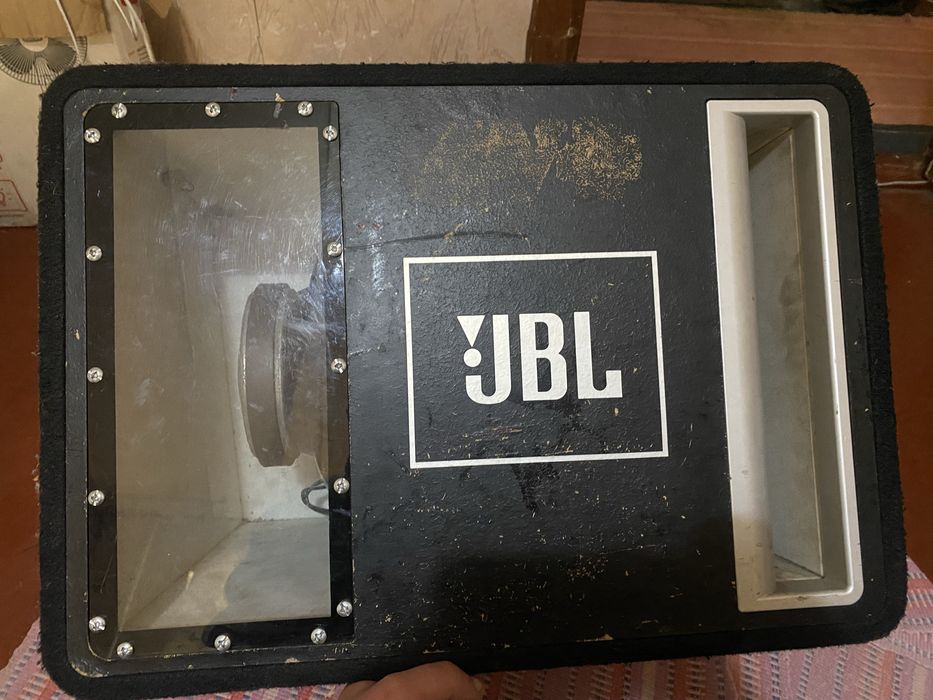 Сабвуфер пасивный jbl gto1204bp