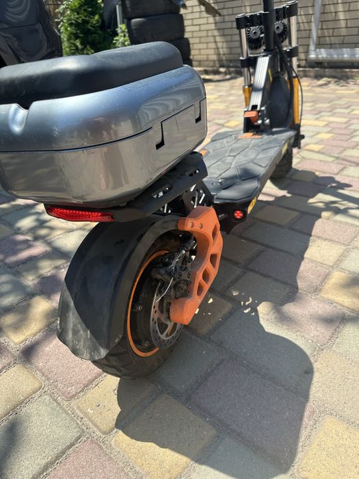 Електросамокат  Kugoo Kirin M5 PRO (1200 т; 26 А/год; 48 В)