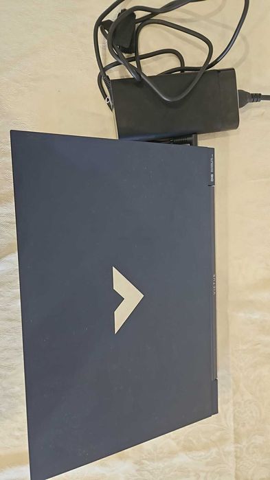 Portátil Gaming HP Victus 16-E0038NP - pouco uso