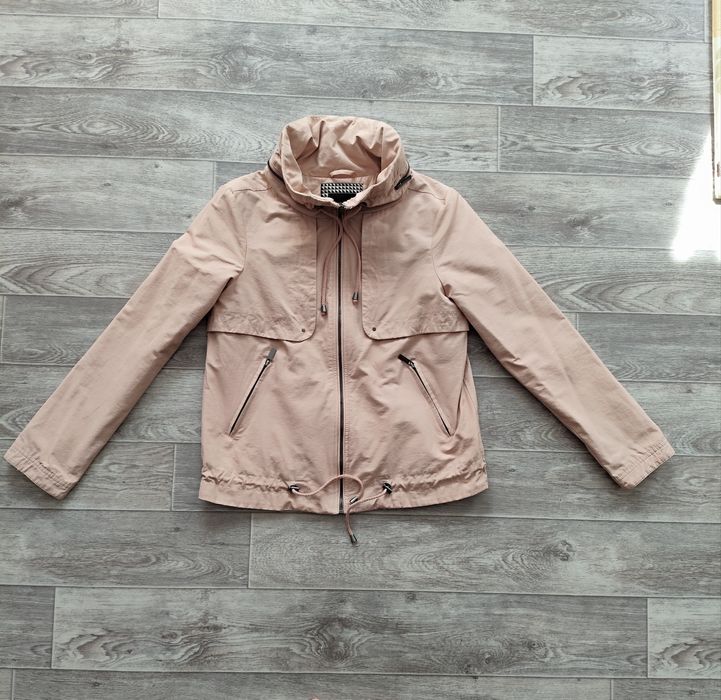 Куртка, вітровка жіноча