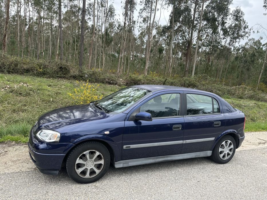 Opel astra g cc. Com motor Avariado