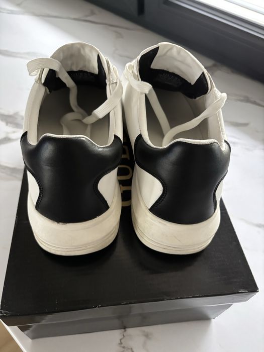 Buty guess 43 meskie białe