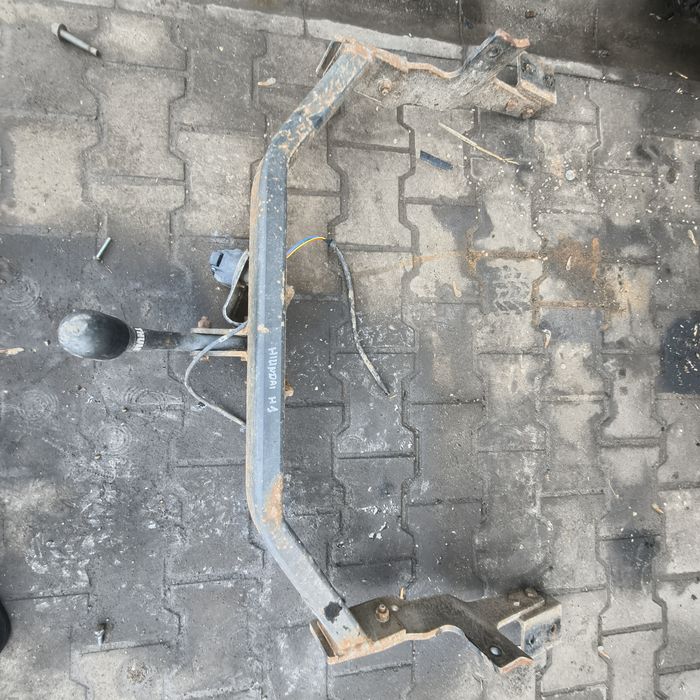 Hak Holowniczy Hyundai H1 Starex Satellite