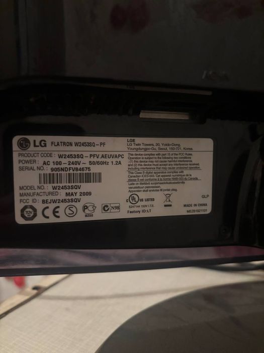 Монитор 24" LG Electronics W2453SQ-PF Glossy Black