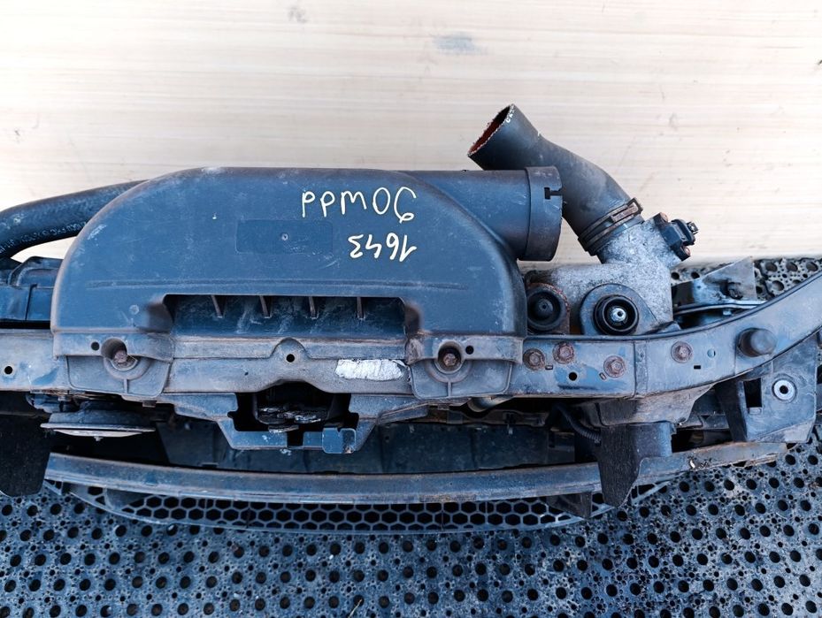 Kia Ceed I 1.6 Crdi Pas Przedni Komplet