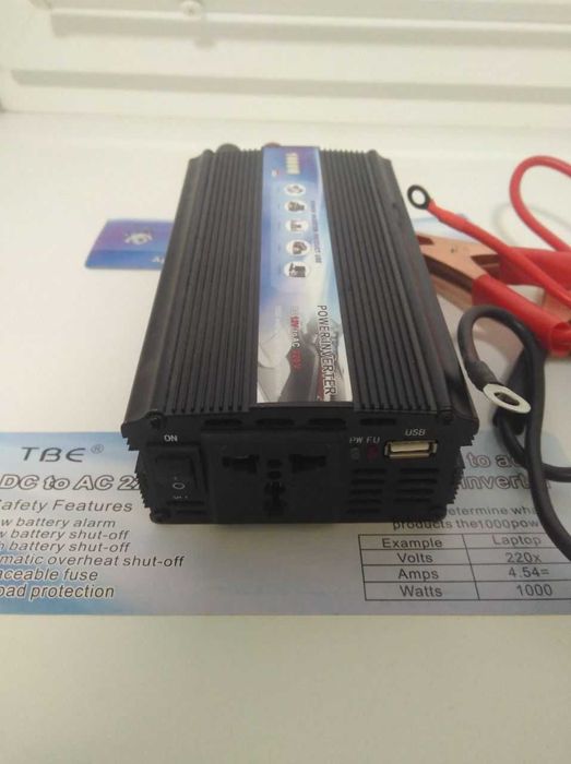 Інвертор 12 вольт /220 вольт