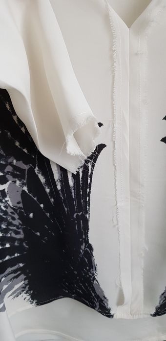 Bluzka PartTwo,delikatna