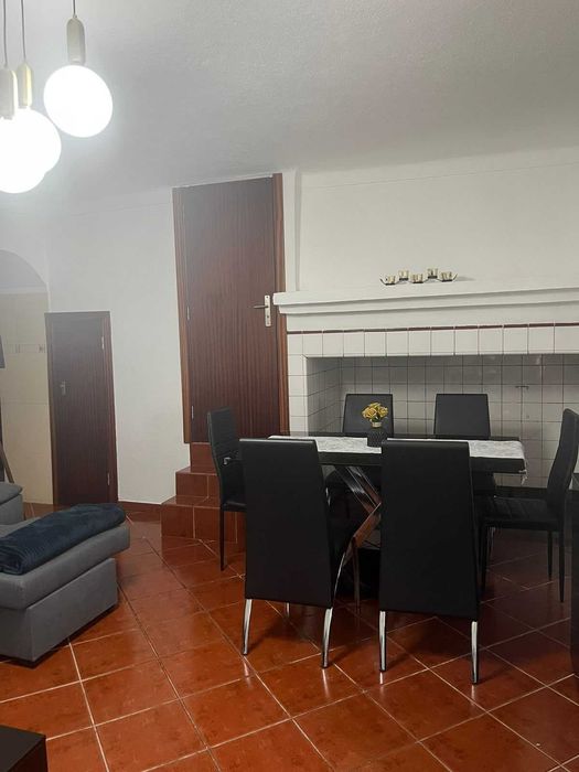 Moradia T2 (possibilidade de t4)