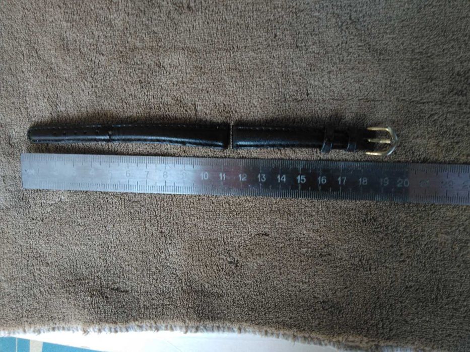 Женский чёрный кожаный ремешок для часов