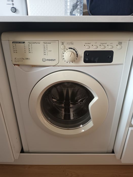 Maquina lavar roupa Indesit 7kgs (ler descrição)