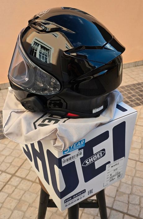 Capacete SHOEI NXR2 preto