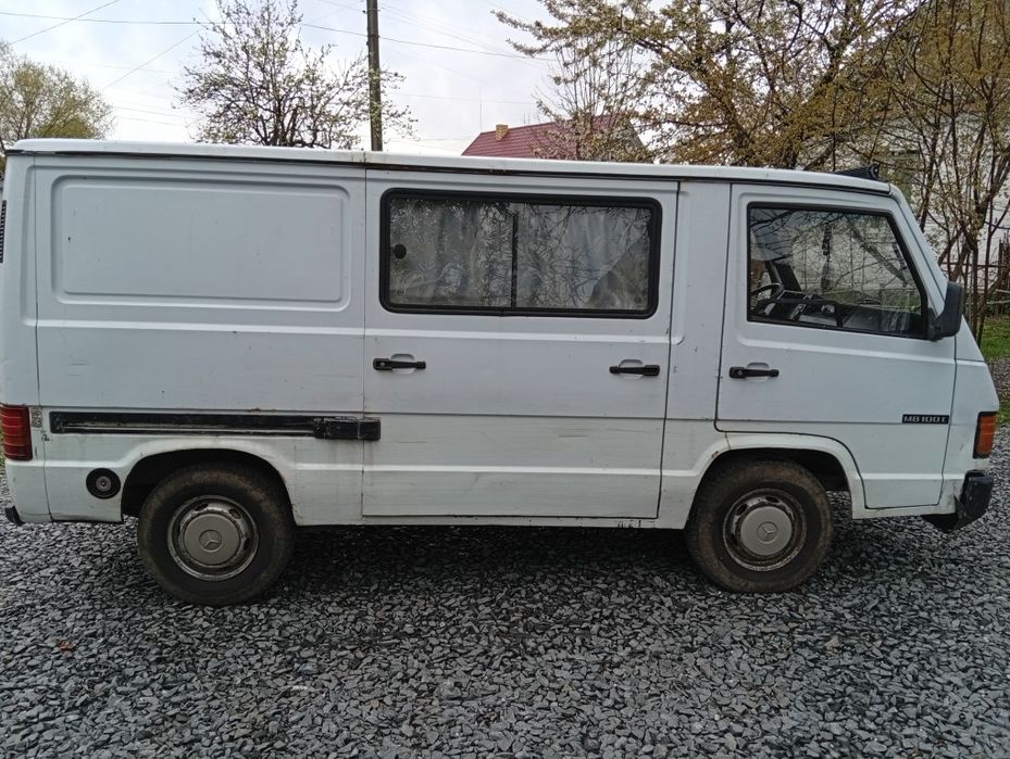 Продам Мерс МВ 100