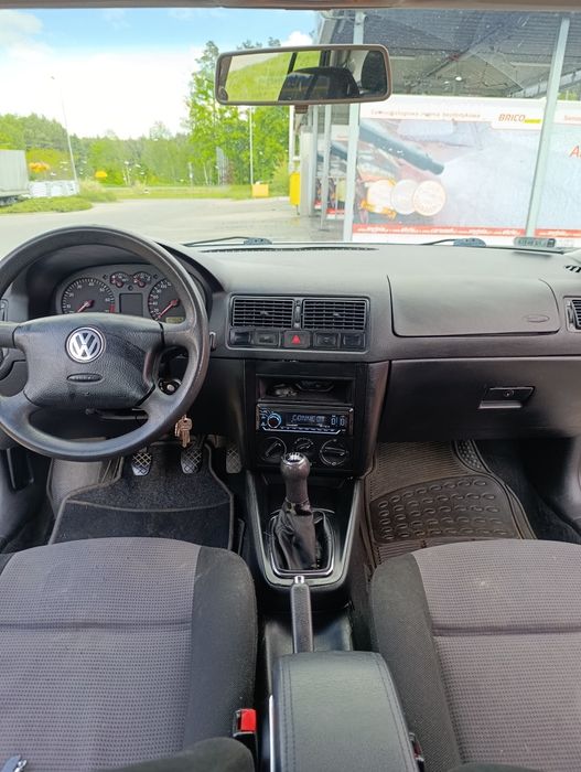 Golf 4 1.6 105km
