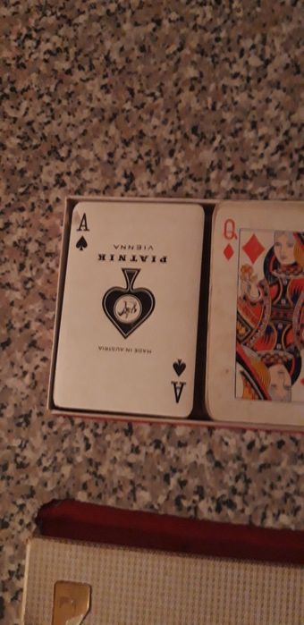 Conjunto de 5 Baralhos de Cartas Antigos