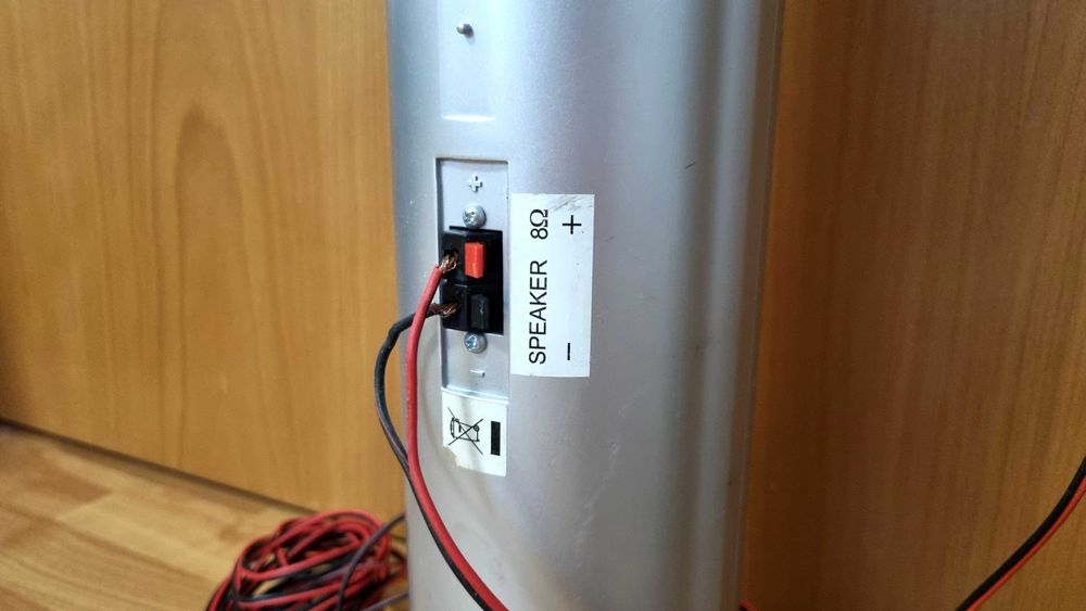 Colunas de Som Verticais