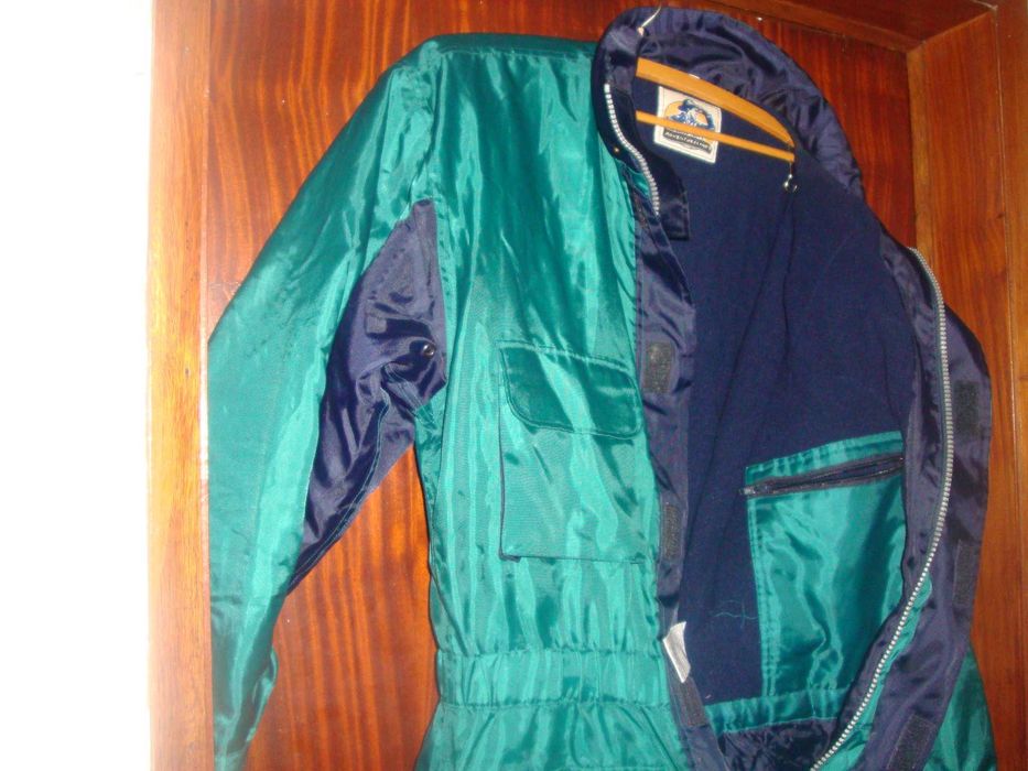 Fato Isotérmico impermeável ideal para andar de moto