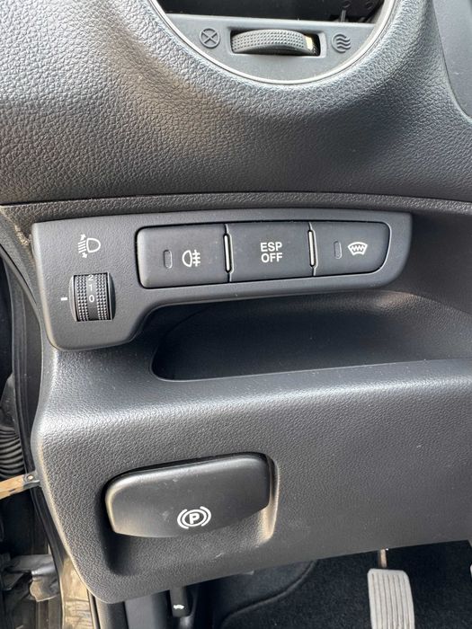 Kia Carens 2.0 CRDi LX (7lug.) 1 Proprietário - 2009