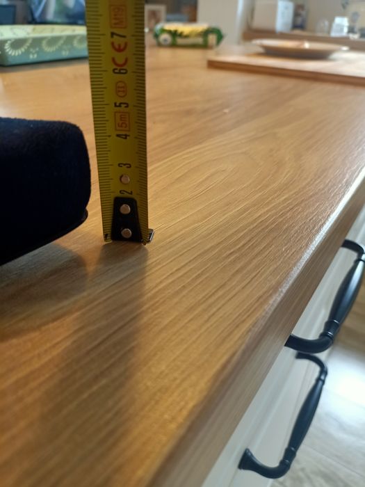 Granatowe czółenka na szpilce