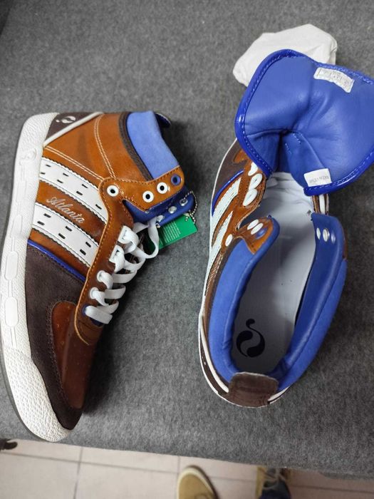 Vendem-se ténis/ Bota NOVOS nº 41