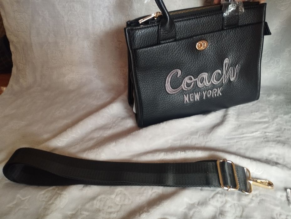 Mala preta da coache