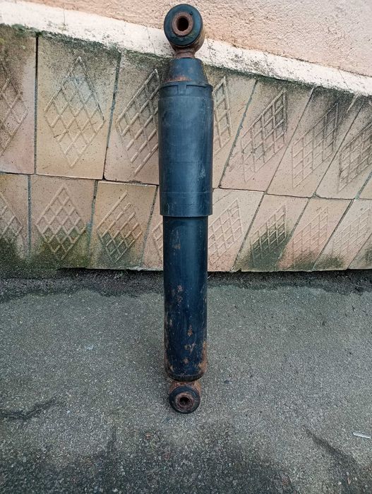 Продам стойку на Рено канго