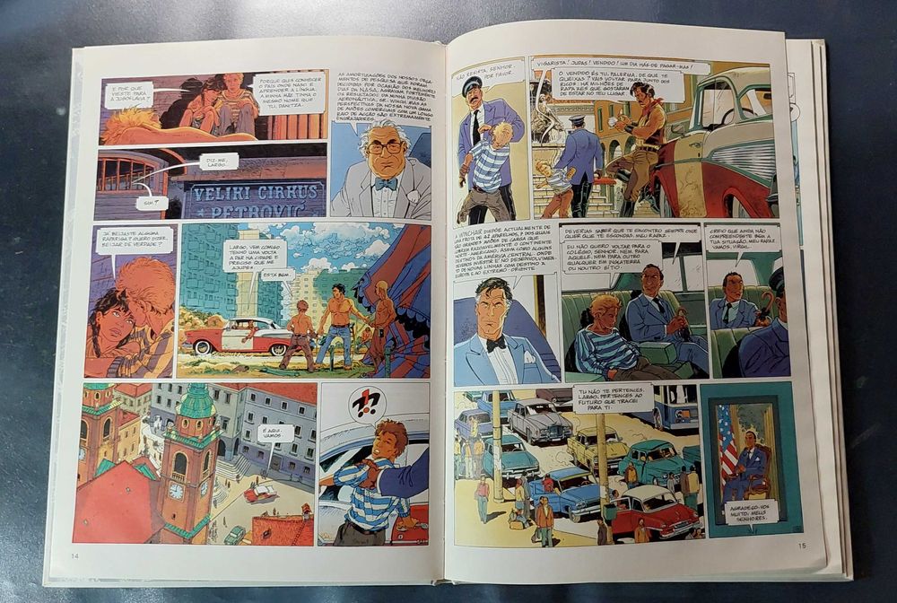 4 Álbuns de Banda Desenhada