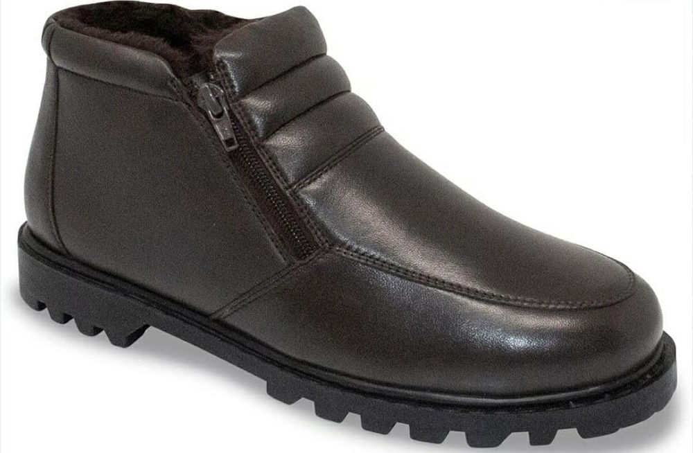 Зимові чоботи Розмір 42 нові Англія