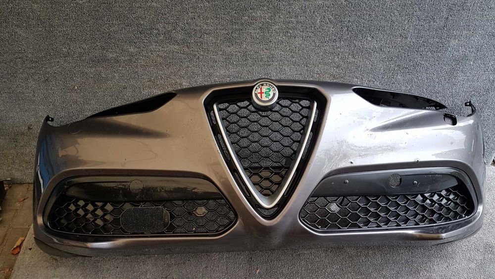 Бампер Alfa Romeo Stelvio 949 в Цвет рестайлинг дорестайл разборка