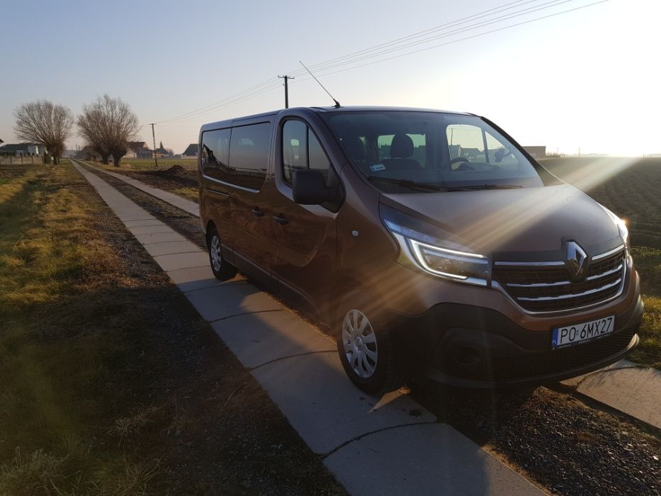 Wynajem Busa 9 osobowego nowy automat. Gostyń Leszno Śrem Rawicz