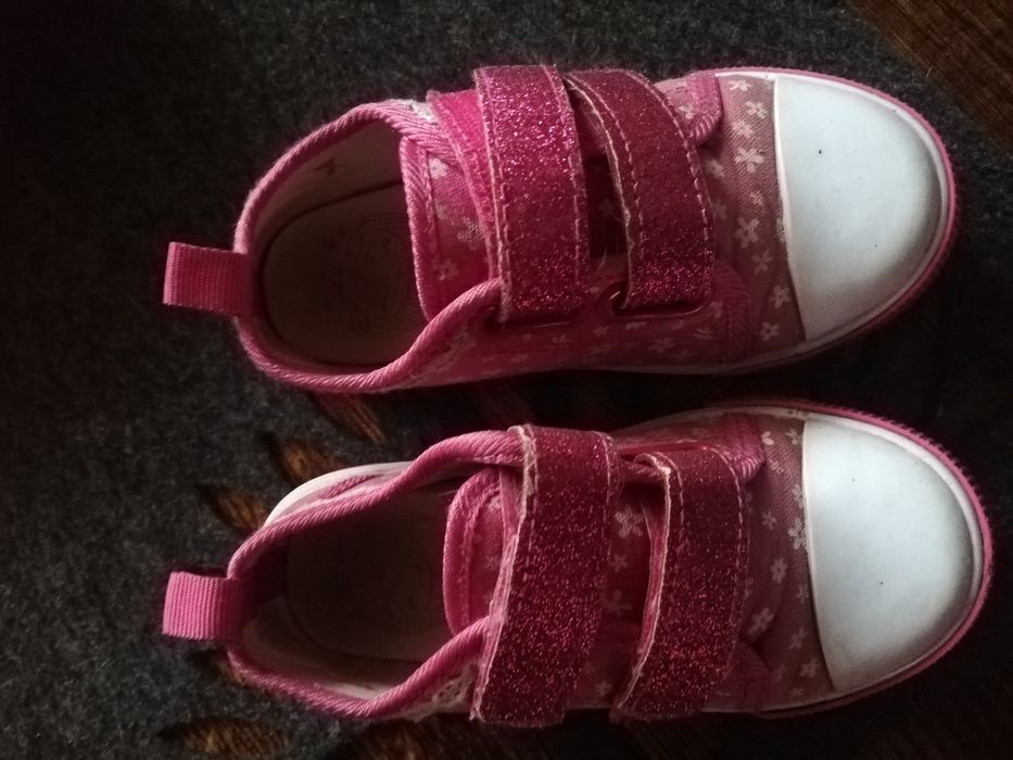 Buty dziewczęce r. 27