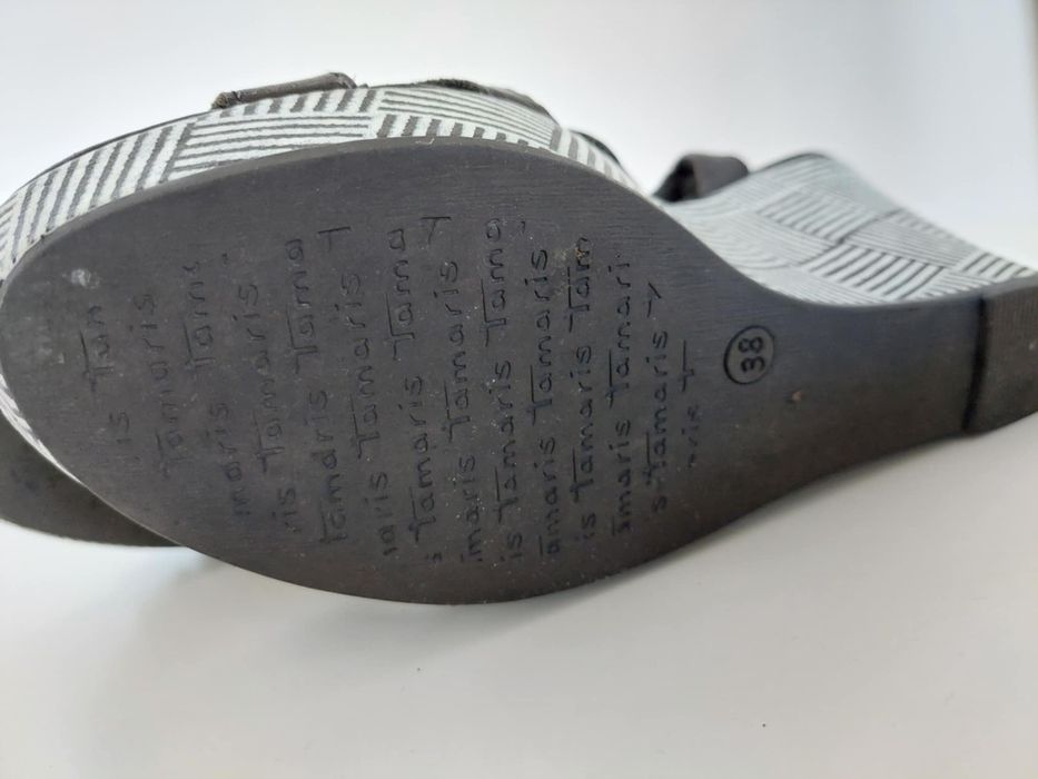 Sandałki Tamaris r. 38